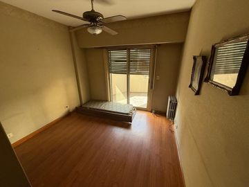 Departamento 4 amb Venta Avellanda Centro Balcon