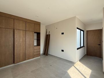 PUNTO LOMAS, Casa en VENTA con jardin y roof garden