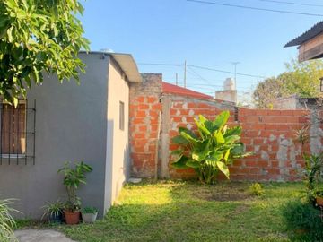 CASA Y COMERCIO EN VENTA MORENO OPORTUNIDAD