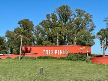 LOTE EN VENTA EN CLUB DE CAMPO TRES PINOS