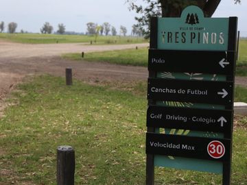 LOTE EN VENTA EN CLUB DE CAMPO TRES PINOS