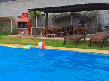 VENTA QUINTA Pileta,Quincho+LOTE Pileta y Quincho