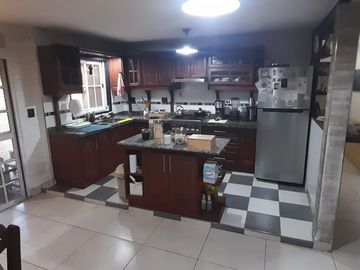 VENTA QUINTA GENERAL RODRIGUEZ 880 M2.  3/4 HAB