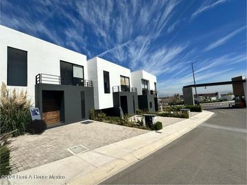 Zibatá casa nueva en venta de 3 recamaras RAH4709