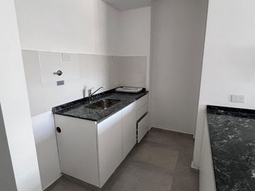Departamento en alquiler en Lanus Este
