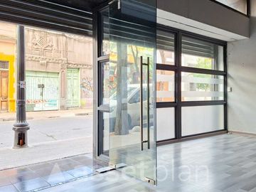 Local comercial en arriendo  en SANTIAGO