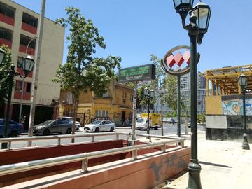 Local comercial en arriendo  en SANTIAGO