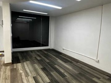 Local comercial en arriendo  en SANTIAGO