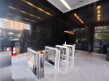 Oficina en arriendo  en LAS CONDES