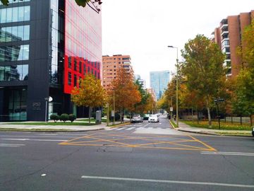 Oficina en arriendo  en LAS CONDES