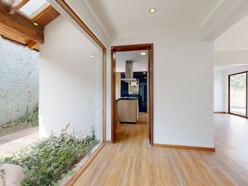 Casa en venta  en LAS CONDES