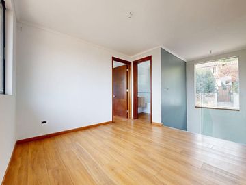 Casa en venta  en LAS CONDES