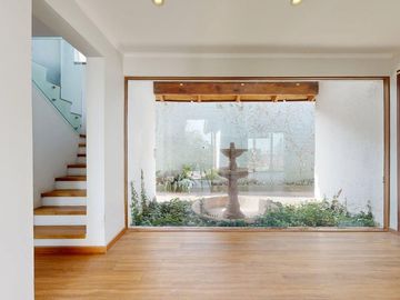 Casa en venta  en LAS CONDES