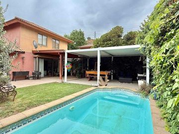Casa en venta  en HUECHURABA