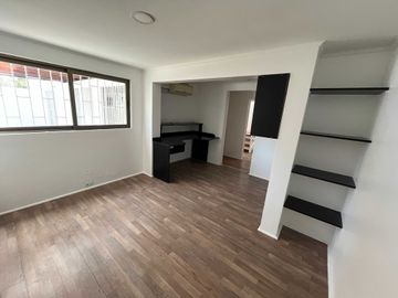 Casa en venta  en LAS CONDES