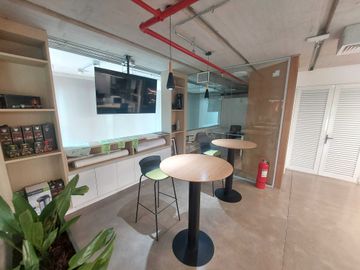 Oficina en arriendo  en HUECHURABA