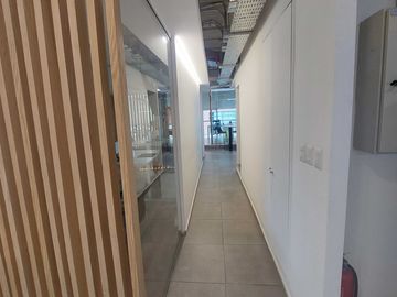 Oficina en arriendo  en HUECHURABA