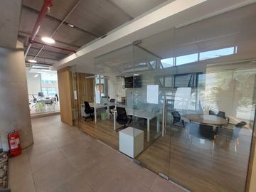 Oficina en arriendo  en HUECHURABA