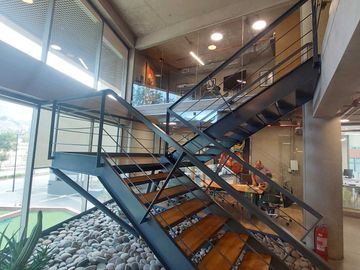 Oficina en arriendo  en HUECHURABA