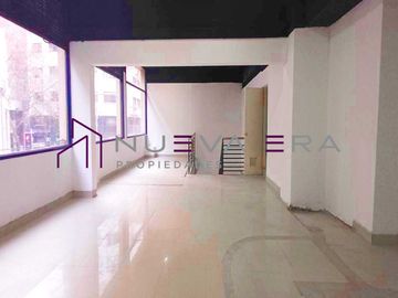 Local comercial en arriendo  en SANTIAGO
