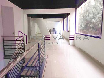 Local comercial en arriendo  en SANTIAGO