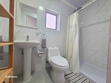 Casa en arriendo  en LOS LAGOS