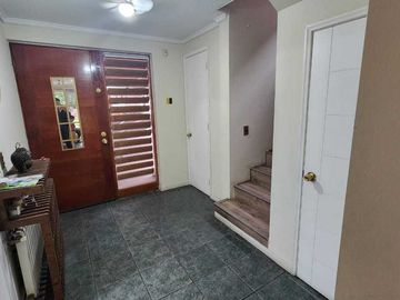 Casa en venta  en PEÑALOLÉN