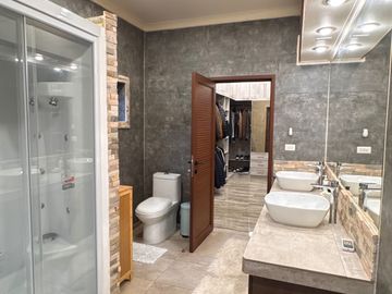 Casa en venta  en CHILLÁN