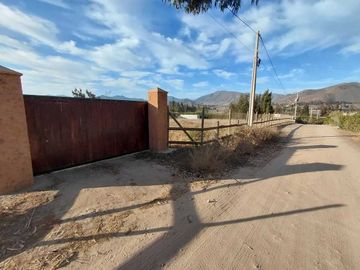Parcela en arriendo  en LA SERENA