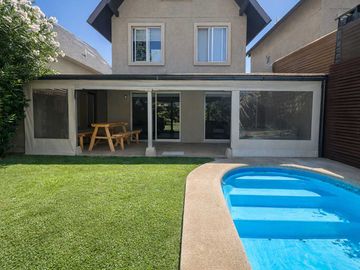 Casa en venta  en PEÑALOLÉN
