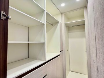 Departamento en venta  en LO BARNECHEA