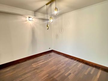 Departamento en venta  en LO BARNECHEA