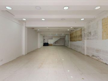 Local comercial en arriendo  en SANTIAGO