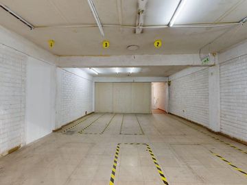 Local comercial en arriendo  en SANTIAGO