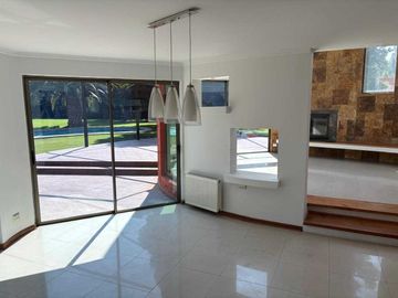 Casa en arriendo  en CALERA DE TANGO