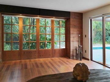 Casa en venta  en LA REINA