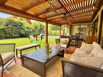 Casa en venta  en HUECHURABA