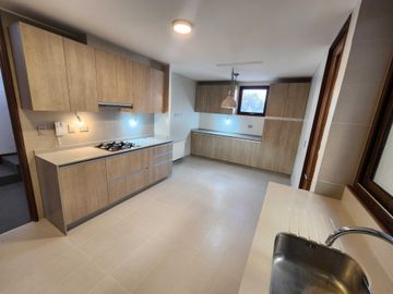 Casa en venta  en COLINA
