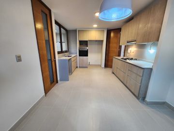 Casa en venta  en COLINA