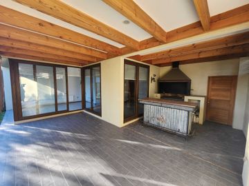 Casa en venta  en COLINA