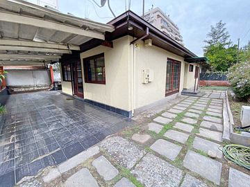 Casa en venta  en LAS CONDES