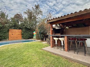 Casa en venta  en HUECHURABA