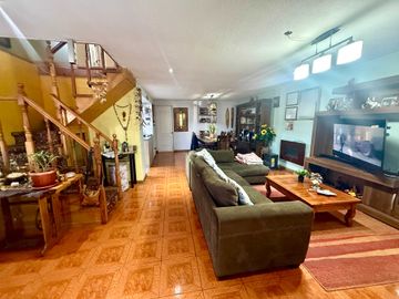 Casa en venta  en PEÑALOLÉN