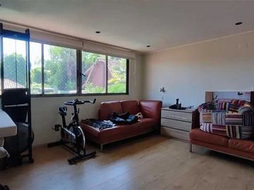 Casa en venta  en LA REINA