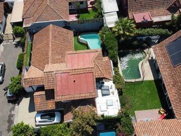 Casa en venta  en LA REINA