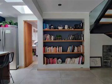 Casa en venta  en LA REINA