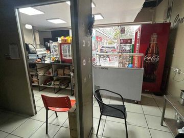 Local comercial en arriendo  en RECOLETA