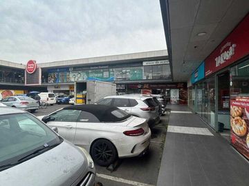 Local comercial en arriendo  en RECOLETA