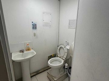 Local comercial en arriendo  en RECOLETA