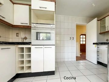 Casa en venta  en PEÑALOLÉN